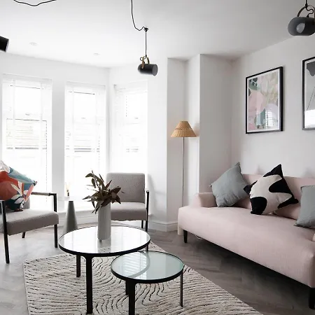 Pinot Perch * ويتبي