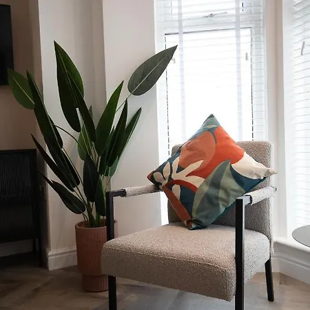 Pinot Perch Apartment