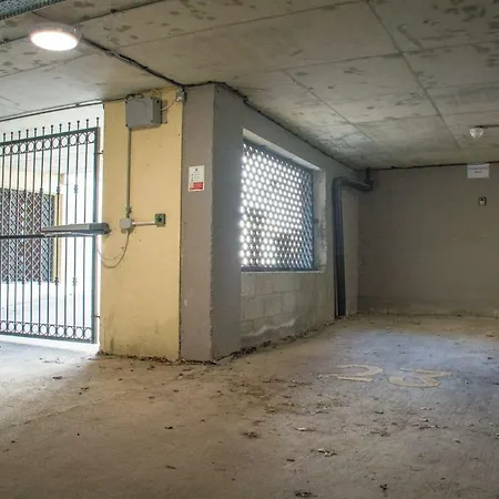 Pinot Perch With Free Underground Parking *